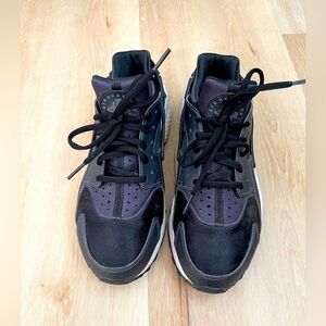 Nike Women’s Air Huarache